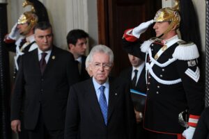 E con l’austerità imposta da Monti bruciati ben 300 miliardi di Pil