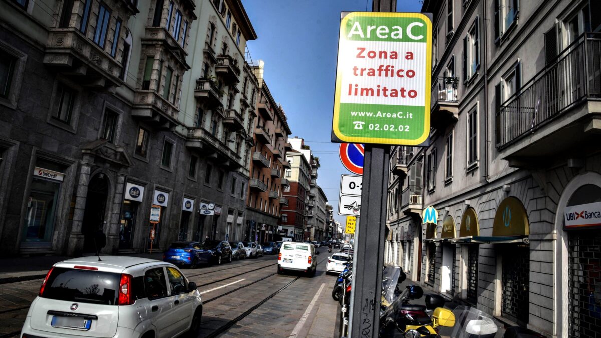 «Pure le elettriche paghino l’Area C»