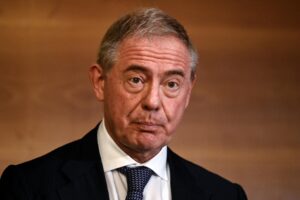 Wartsila, il governo usa il dl asset per togliere gli incentivi e l’azienda finlandese torna a Canossa