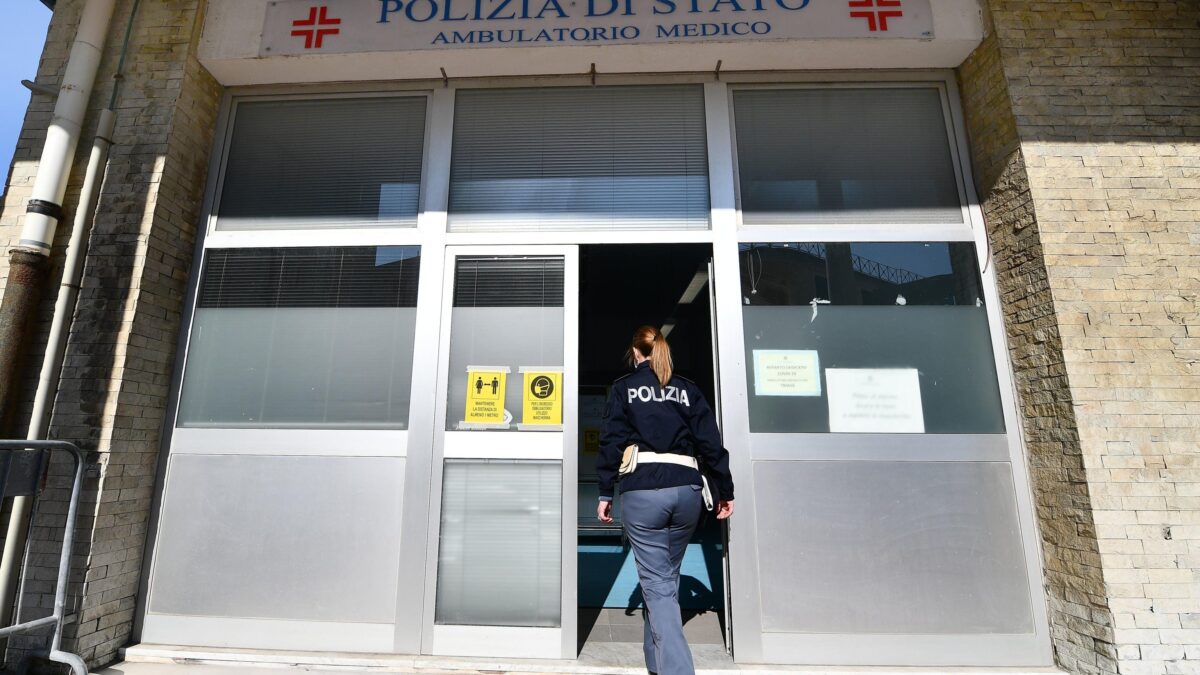 Troppe morti tra le forze di polizia: chiesti i dati ufficiali al Viminale