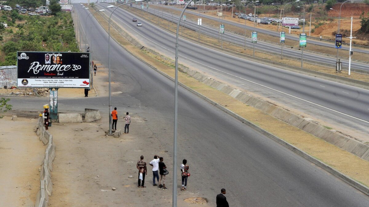 I criminali stranieri cercano l’oro in Nigeria