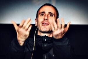 Sinistra in tilt, l’idolo Zerocalcare insulta «Repubblica»