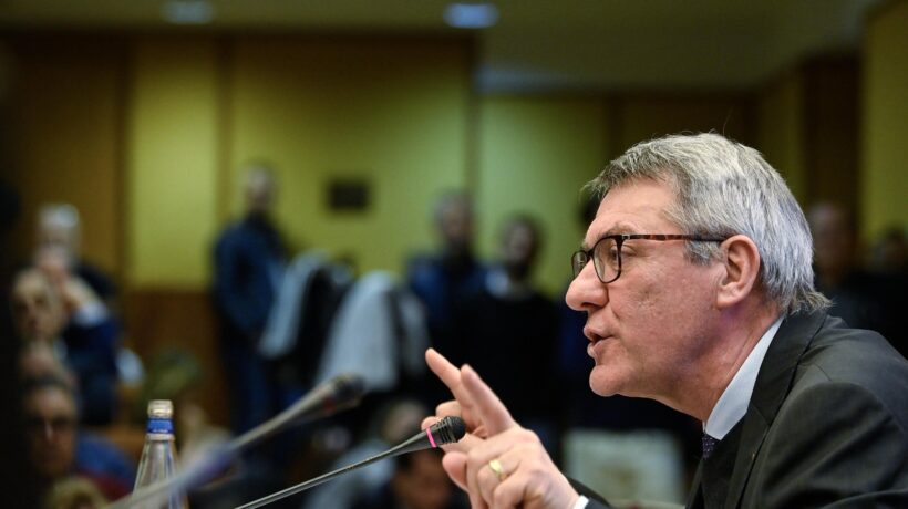 La Cisl si mangia gli iscritti Cgil. La propaganda di Landini fa flop