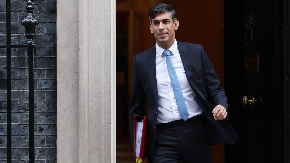Piano di Londra per assicurare «case inglesi ai lavoratori inglesi»