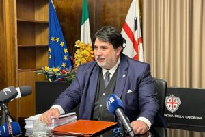No a Solinas, ma si tratta sul terzo mandato