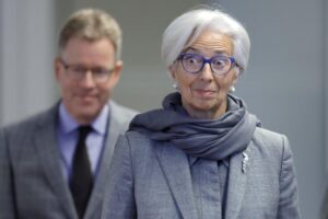 «C’è un consenso sul taglio dei tassi». Ma mezza Bce smentisce la Lagarde