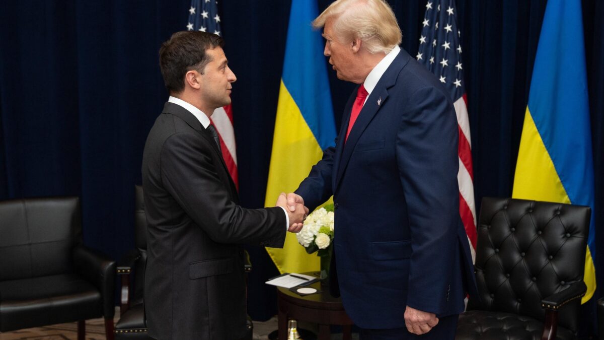 Trump paciere fra Putin e Zelensky. «Accordo prima che mi rieleggano»