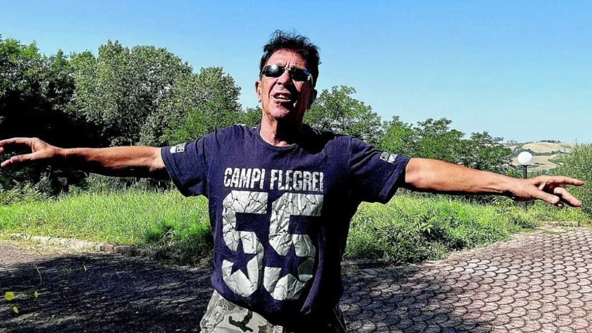 Edoardo Bennato: «Ai giovani dico: non fatevi indottrinare»