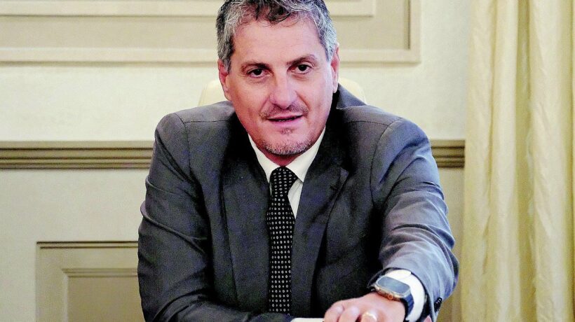 Amato fa la vittima dimettendosi dal nulla