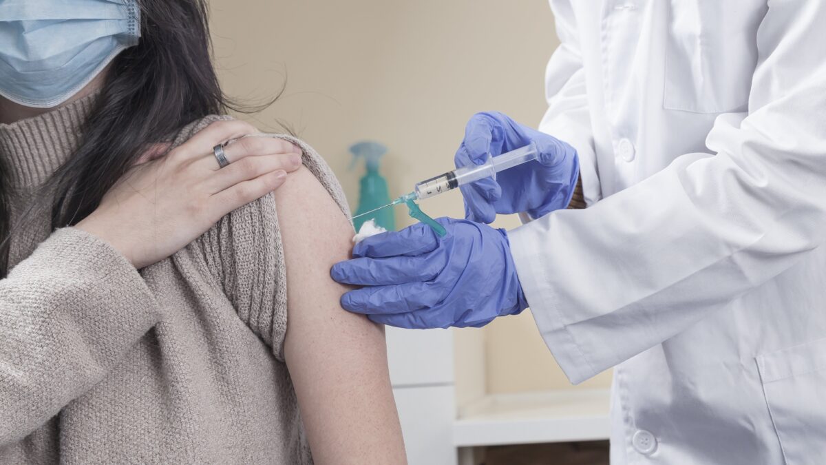 Risarcita a vita per i danni da vaccini
