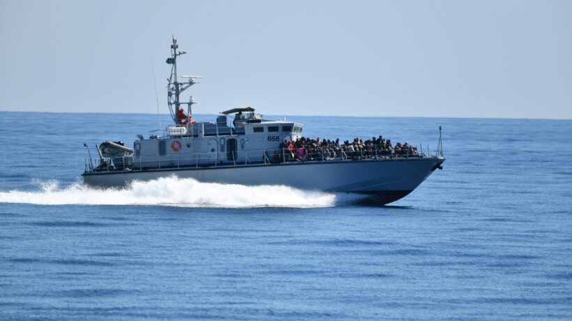 «Dare i migranti alla Libia è reato». La Cassazione lega le mani al governo