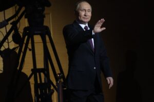 Sveglia agli ipocriti e alle anime belle. Un morto nel gulag non piegherà Putin