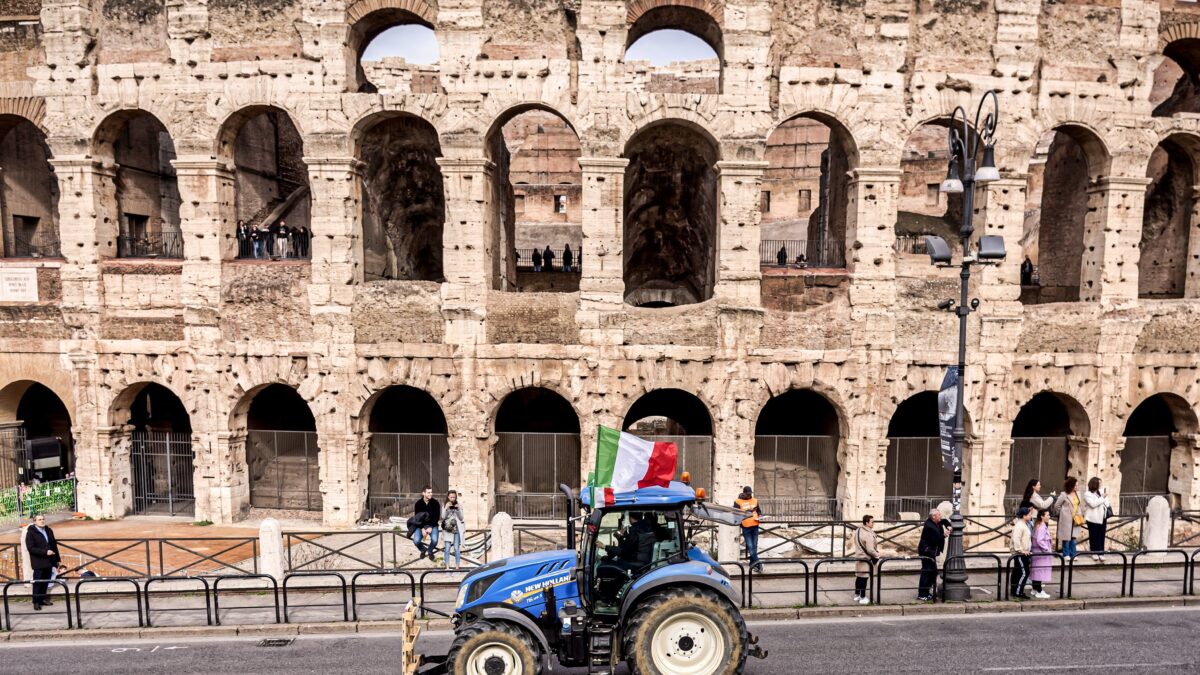 Pochi trattori a Roma. Il problema rimane: svegliare Bruxelles