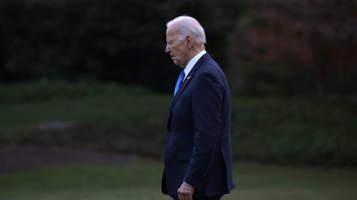 L’élite democratica e il «deep State» si stanno preparando a scaricare Biden