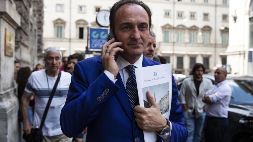 Il «bene comune» secondo Askatasuna: costringere Cirio a vivere sotto scorta