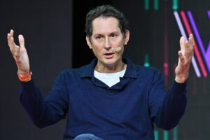 I respiratori fanno piangere Elkann