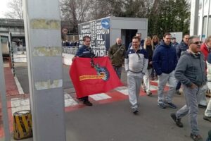 Scioperi a Mirafiori, Landini non canta più