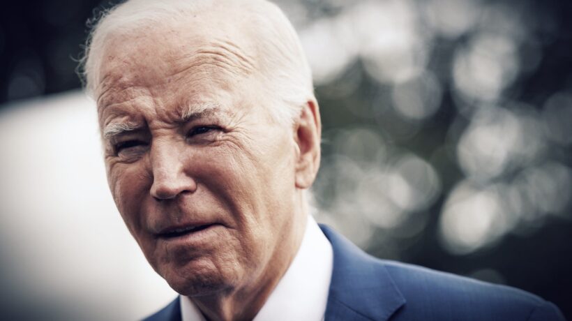 La memoria di Biden diventa un caso. Anche i pezzi grossi dem hanno dubbi