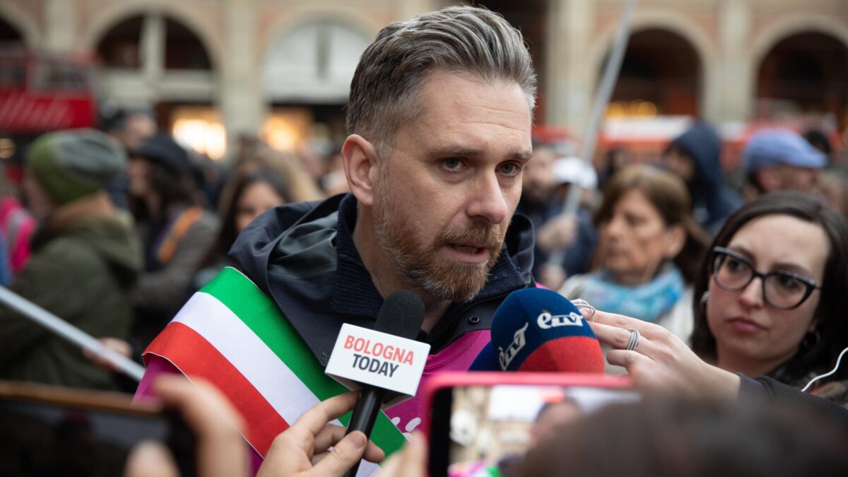 L’ipocrisia dei 30 all’ora per salvare vite da trattare poi come scarti