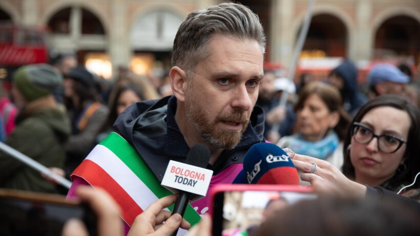 L’ipocrisia dei 30 all’ora per salvare vite da trattare poi come scarti