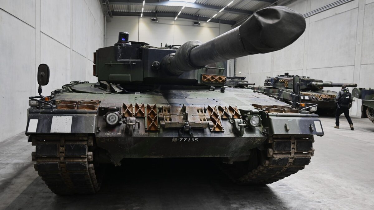 Italia e Germania insieme sul campo di battaglia. E slitta il tank europeo