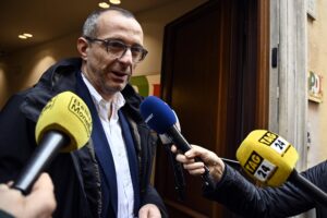 La maxi discarica che rovina le Marche è un regalo del Pd