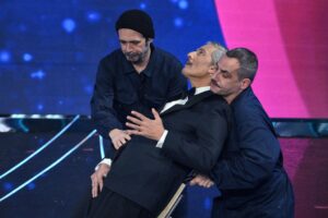 Senza Coletta e Presta, è Fiorello il regista del Sanremo senza sermoni