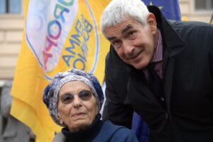 Cara Bonino, la sua caccia alla poltrona  ora fa ridere