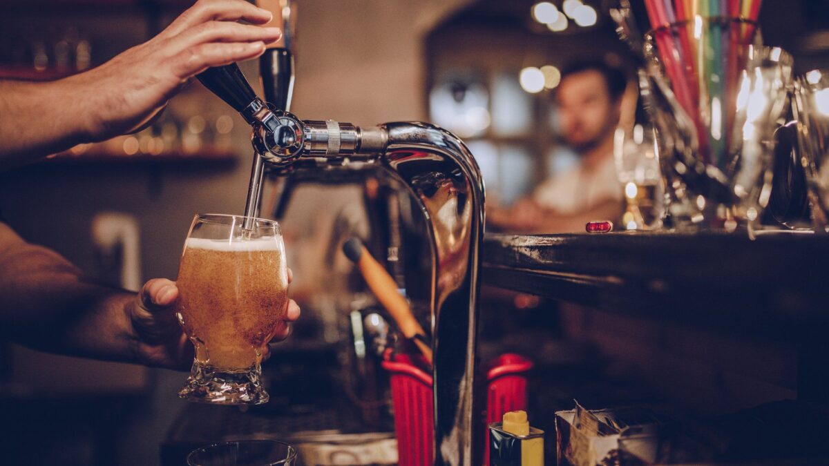 La birra artigianale arriva in Parlamento: una legge per proteggere e promuovere l’eccellenza italiana