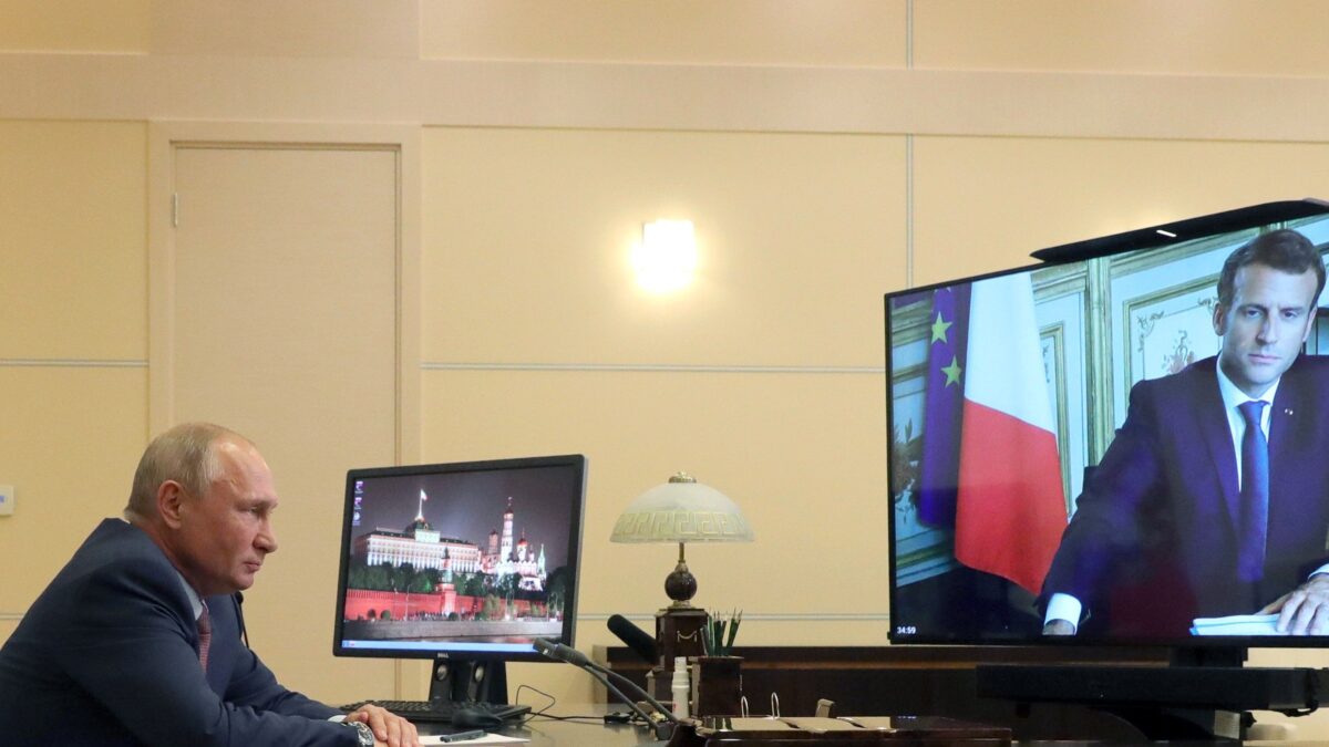 Macron e Putin sono ancora in affari nell’energia atomica