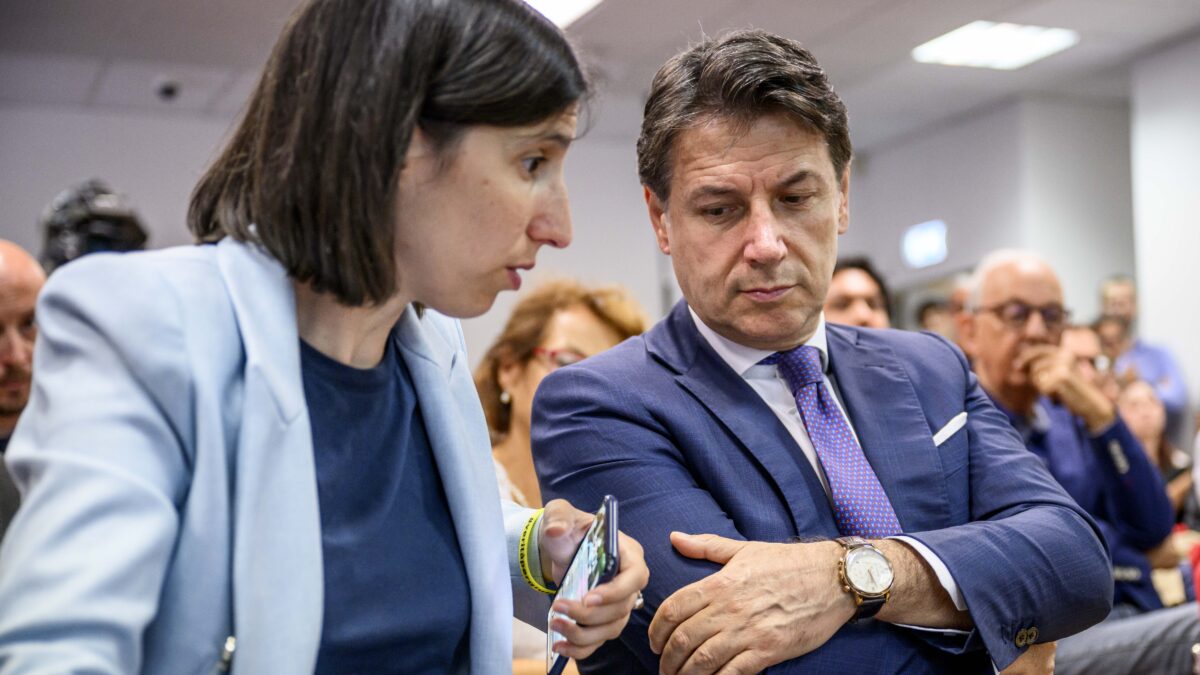 Dal vento sardo alla fiaba della svolta. La bolla dei media è già scoppiata