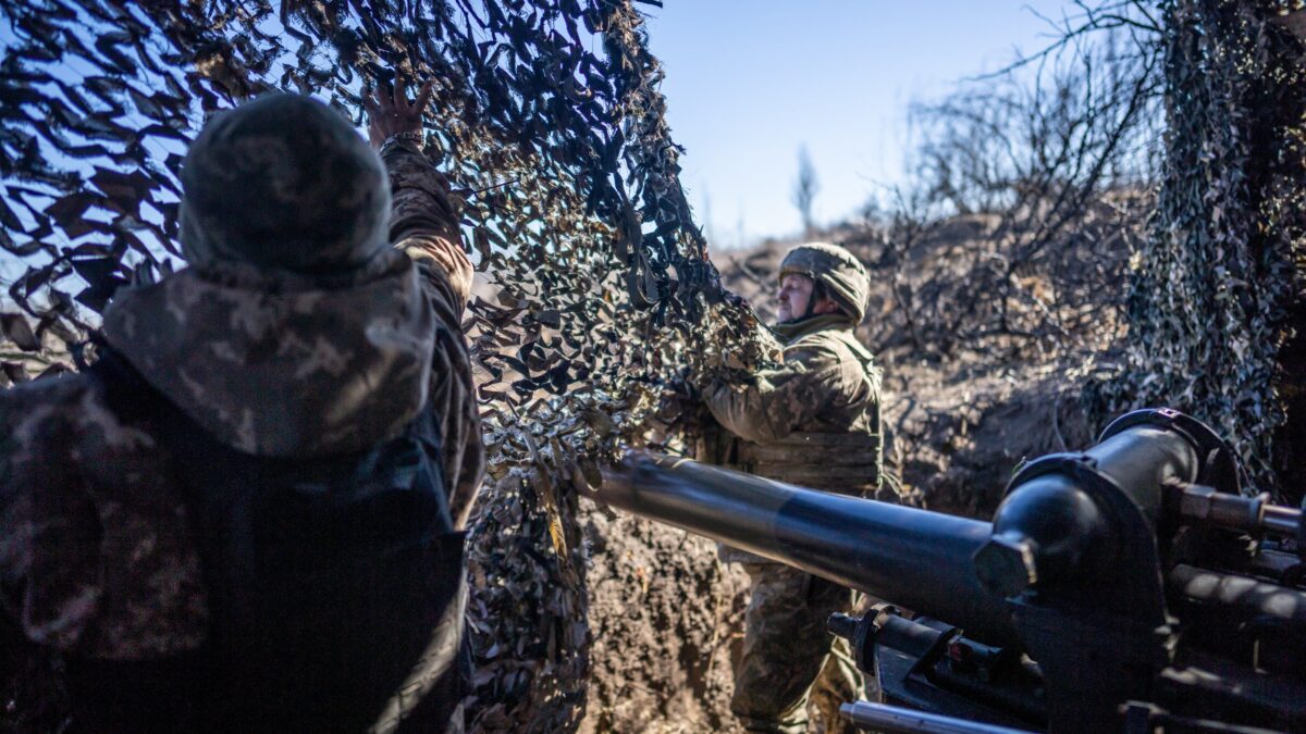 Truppe Nato sono già in Ucraina. Vogliono trascinarci in guerra