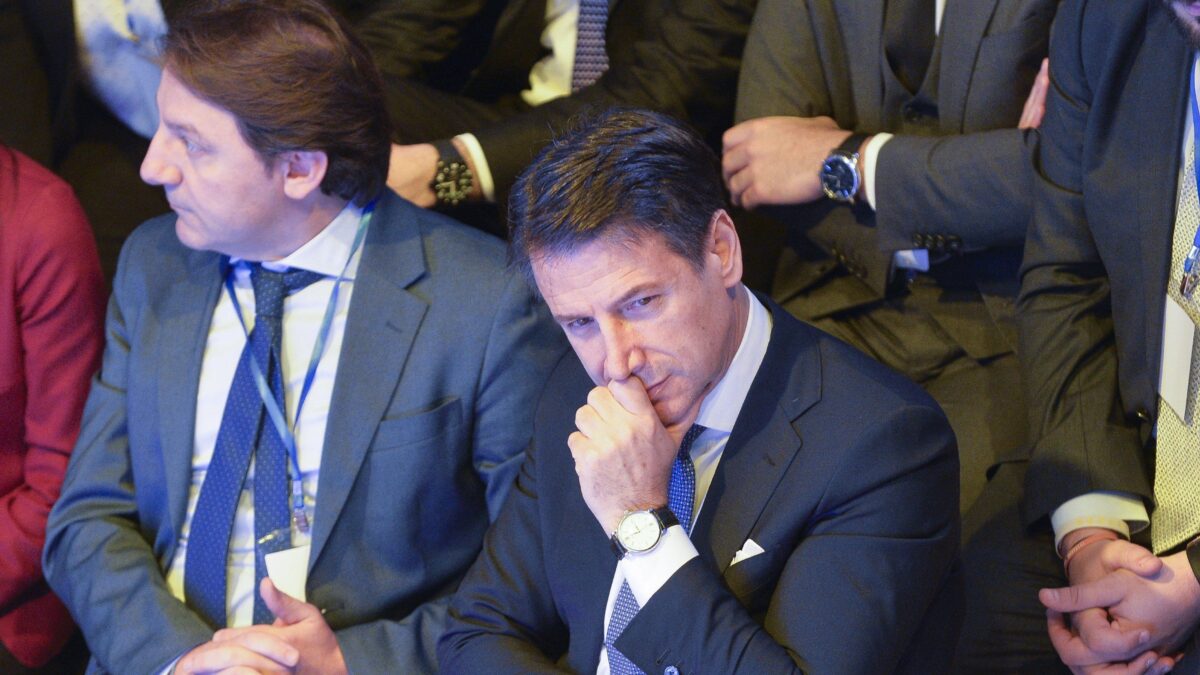 Cala il reddito M5s e la disuguaglianza scende
