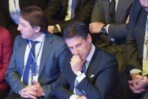 Cala il reddito M5s e la disuguaglianza scende