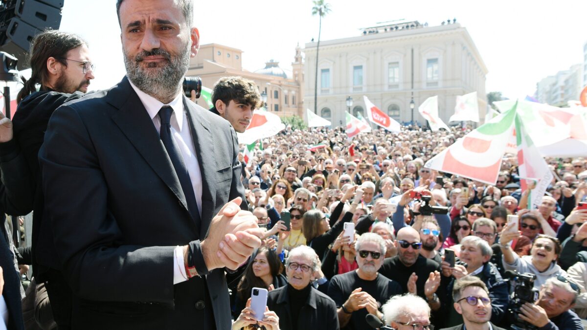 Al «Tg1» Emiliano finge di ritrattare