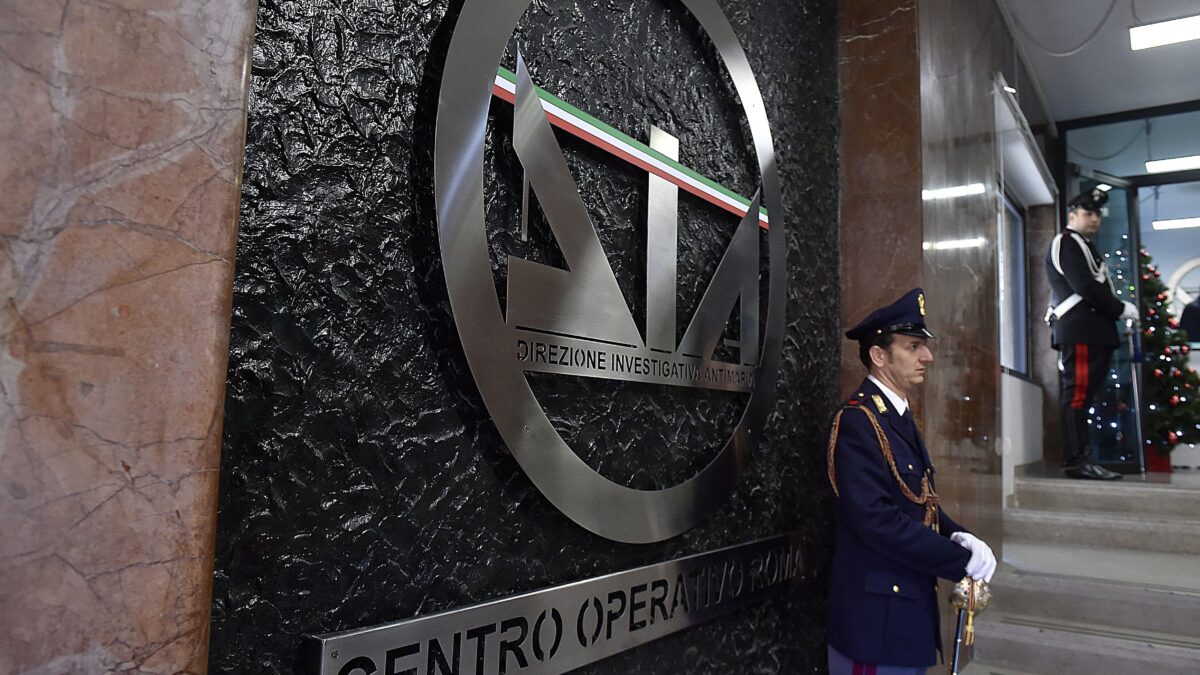Scandalo sessuale all’Antimafia. I video inguaiano il colonnello