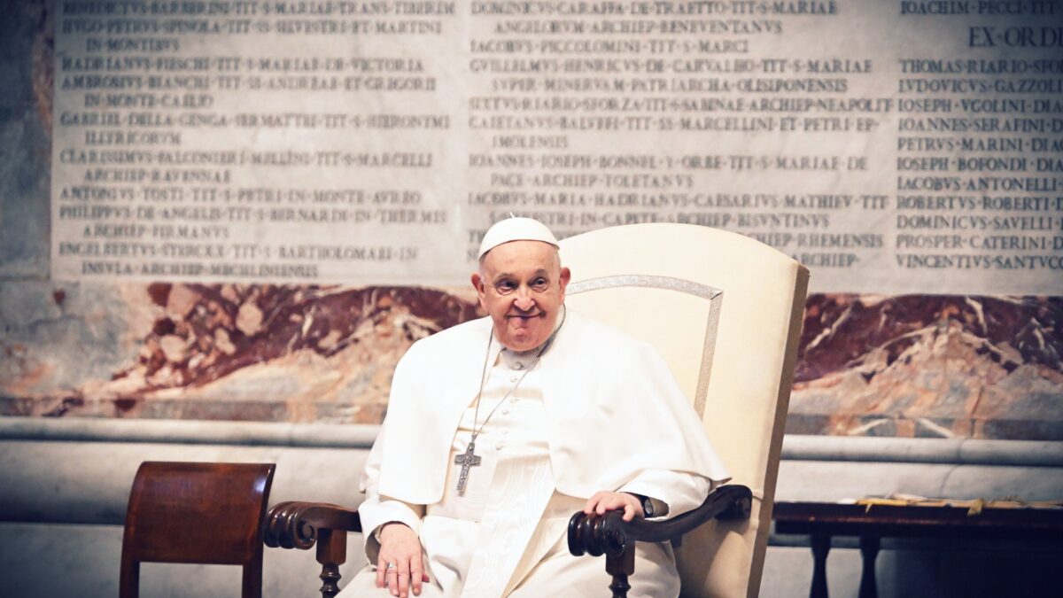 Kiev convoca il nunzio apostolico. «Delusi dalle parole di Francesco»