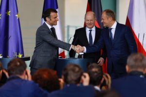«Le président» in mimetica spacca l’Europa