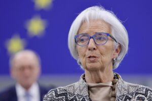 Nell’Ue calano solo i salari italiani