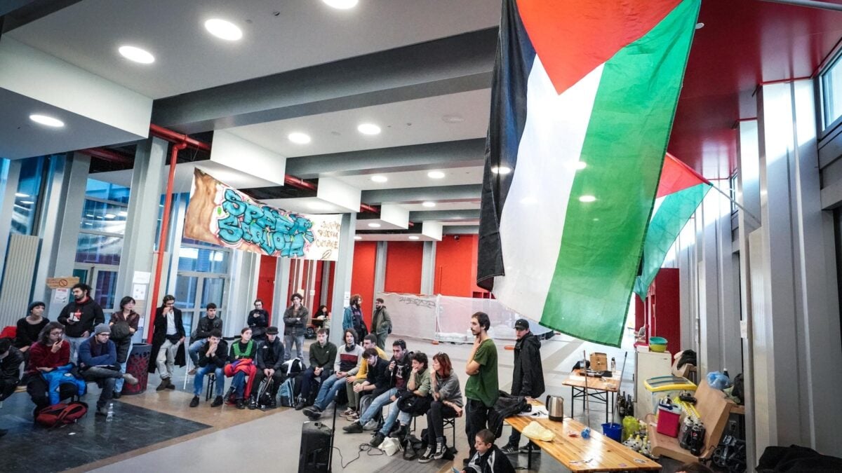 L’università di Torino cede ai collettivi: «Con gli israeliani non si collabora»