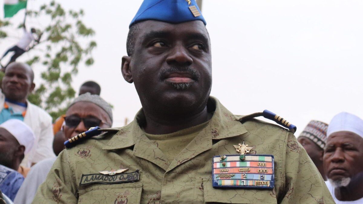 Amadou Abdramane: «Grazie Italia, in Niger basta con i francesi»