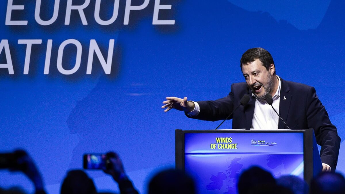 La Lega serra le fila in vista delle urne. Le Pen incalza Meloni: «Sosterrai Ursula?»
