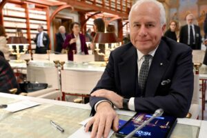 Il pacifista Tarquinio fa saltare le liste ai dem