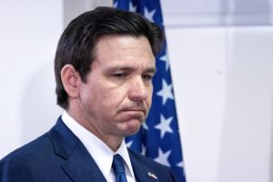 Niente lieto fine per la Disney: ritirate le cause contro DeSantis