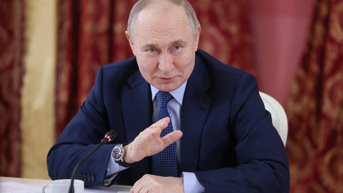 Mosca: «Da Kiev soldi ai terroristi. Colpire gli F-16 anche in basi Nato»