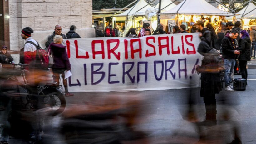 La sinistra inguaia la Salis e si attacca al Colle