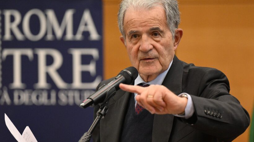 Pure Prodi si sveglia e fustiga l’Europa: «Che errore puntare solo sull’elettrico»