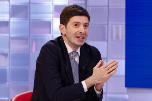 Così Speranza e il Cts hanno giocato sulla pelle dei ragazzi