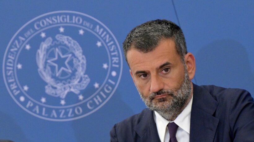 Nell’inchiesta su Bari spunta «Repubblica»