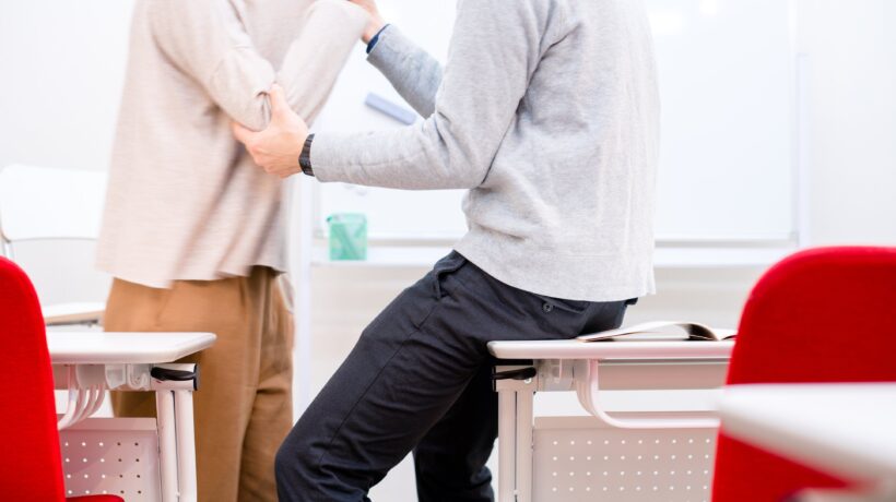 Botte ai professori: un’aggressione ogni due giorni